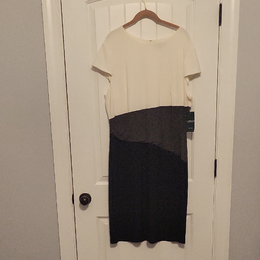 Lauren Ralph Lauren Cream Gray Sheath Dress